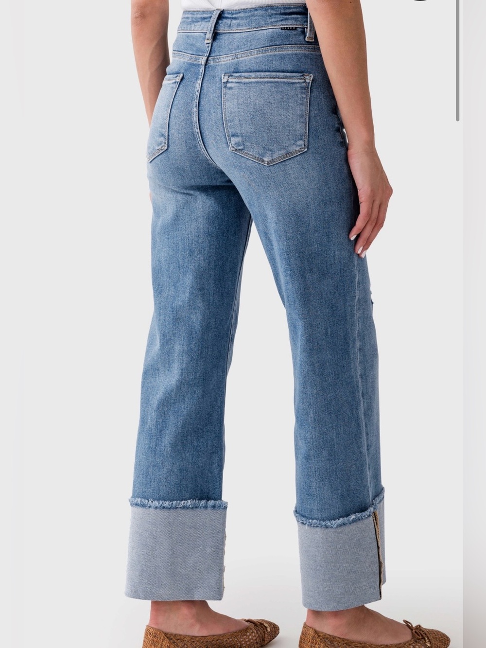 RIsen Define and Unwind Light Crop Jeans - Picture 3 of 7